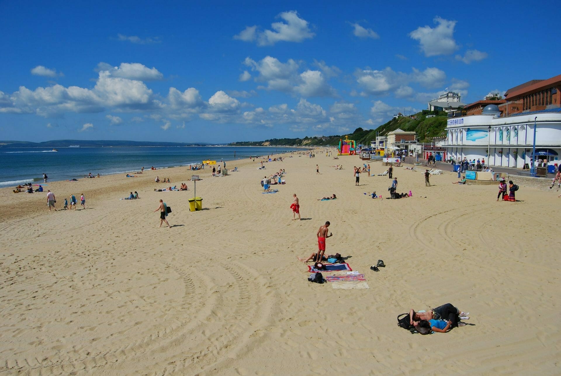 people travel bournemouth beach city
