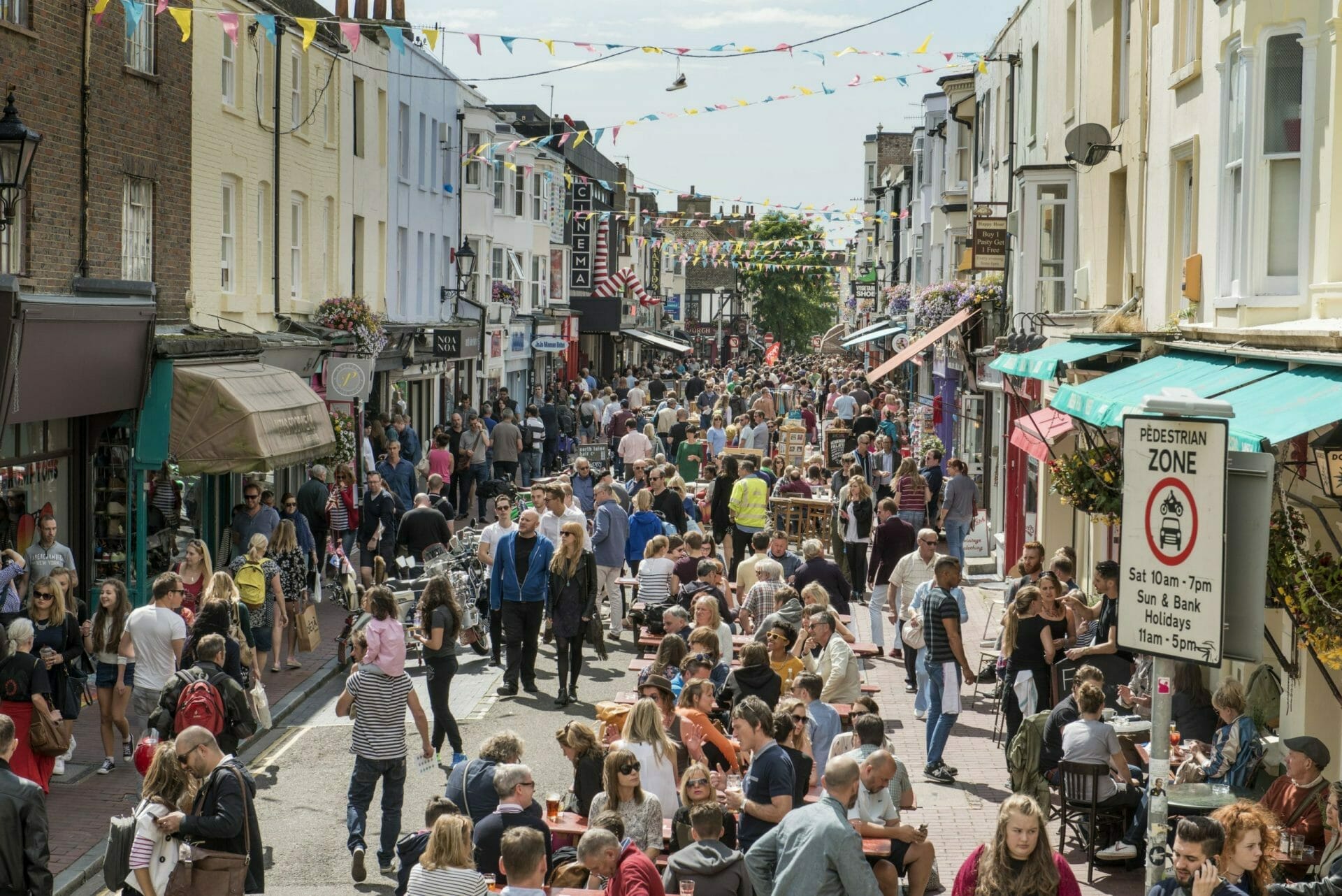 people on brighton lanes walking