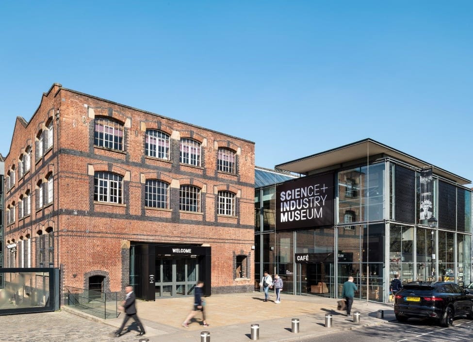 science industry musuem manchester people walking