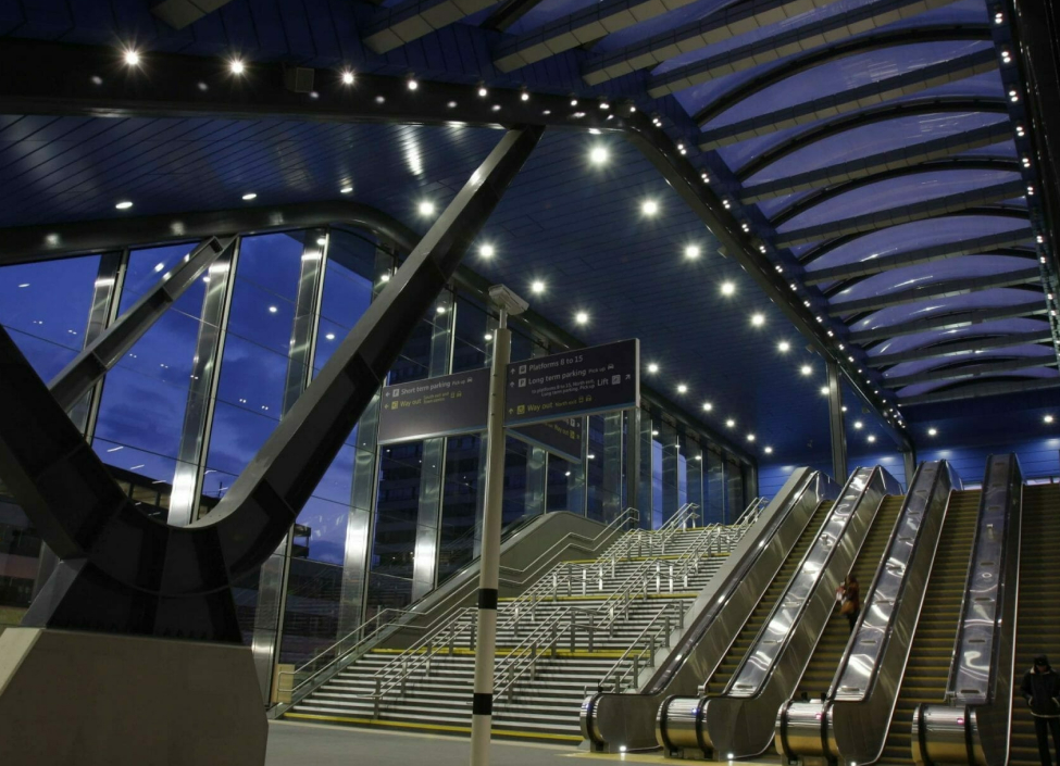passenger departing reading train station