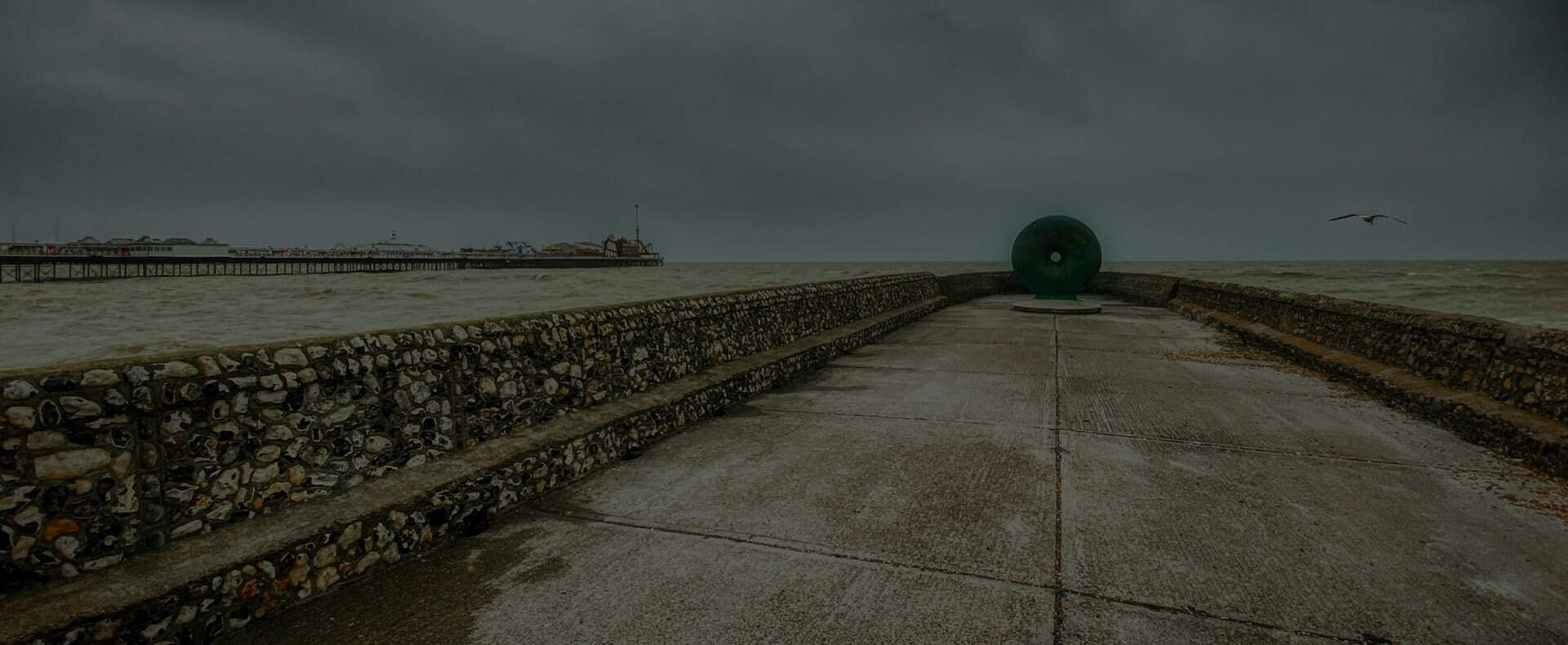 wall pier sea brighton destination